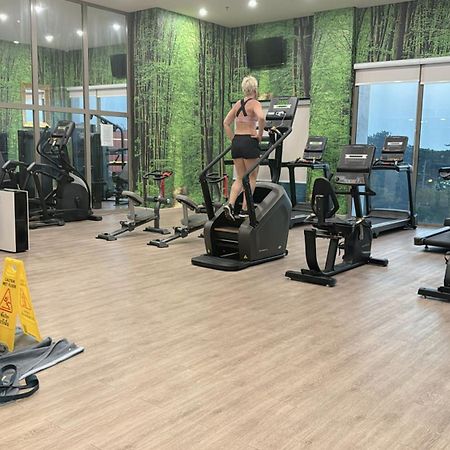 Copacabana Beach Jomtien 科帕卡巴纳海乔木提安海滩毗邻乔木提安夜市 Buitenkant foto